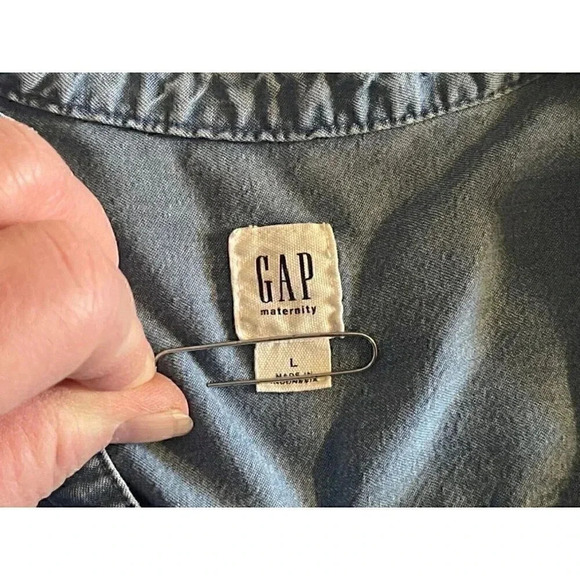 gap maternity light wash denim dress with pockets, size L - Picture 7 of 13